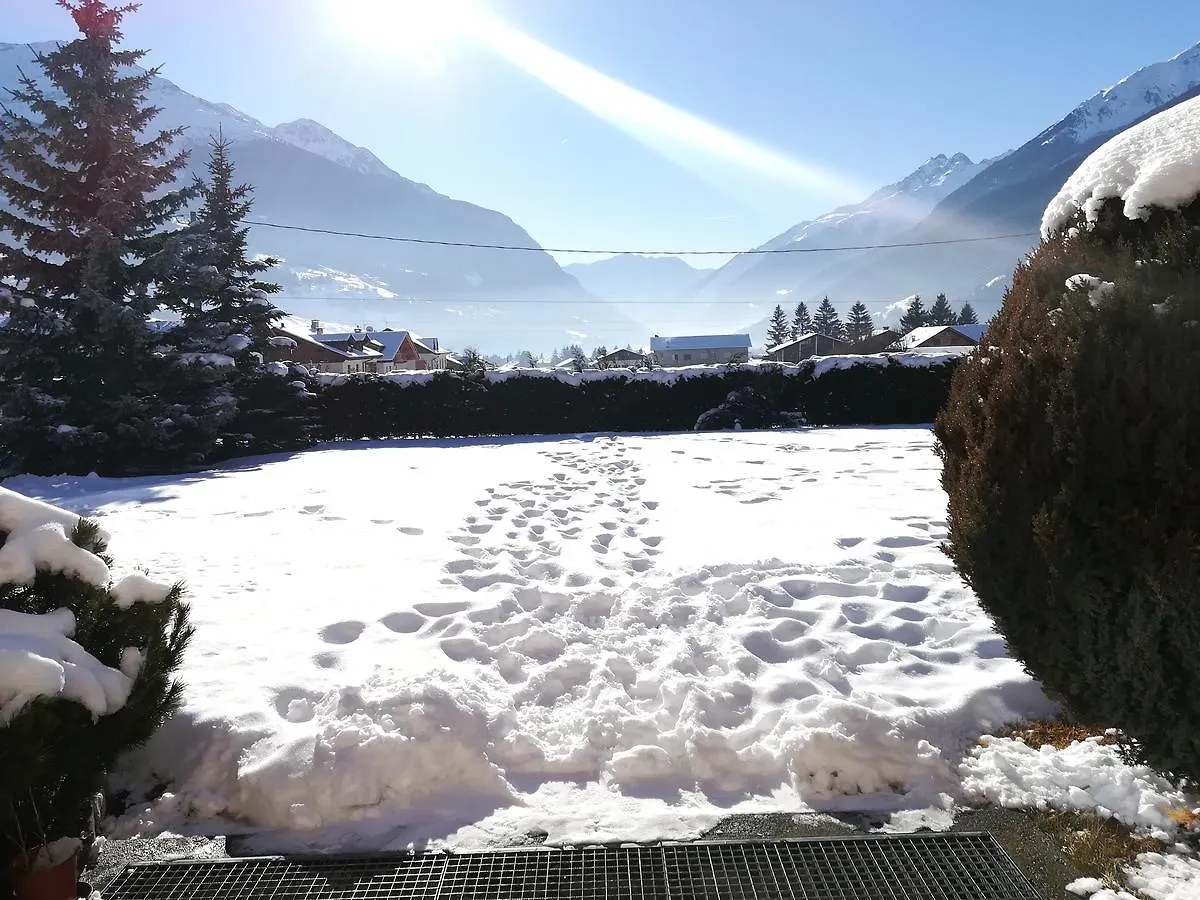 Casa Margherita Bormio 0*,  Italy