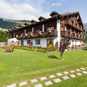Stelle Di Neve Aparthotel